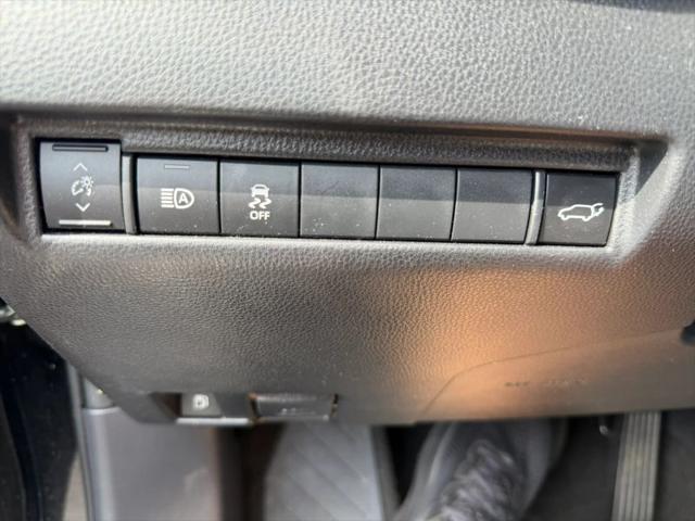 2022 Toyota Venza XLE