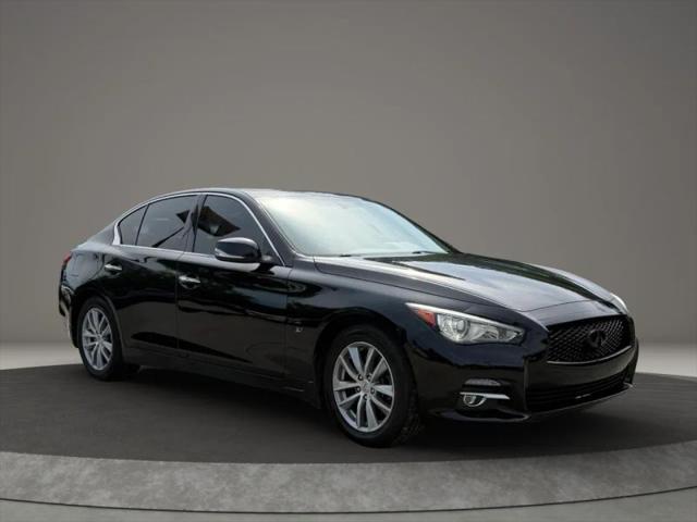2014 INFINITI Q50 Premium