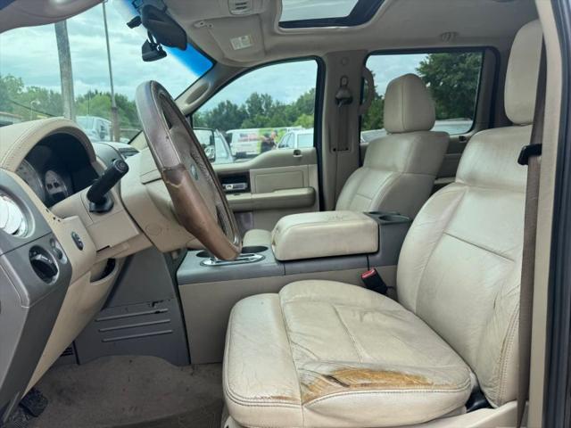 2004 Ford F-150 LARIAT