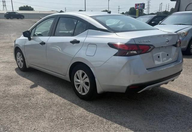 2021 Nissan Versa S Xtronic CVT