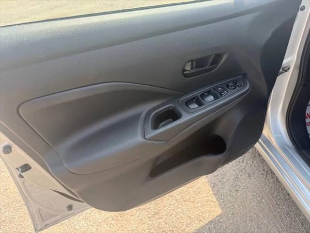 2021 Nissan Versa S Xtronic CVT