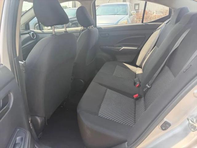 2021 Nissan Versa S Xtronic CVT
