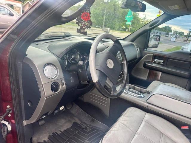 2006 Lincoln Mark LT Base