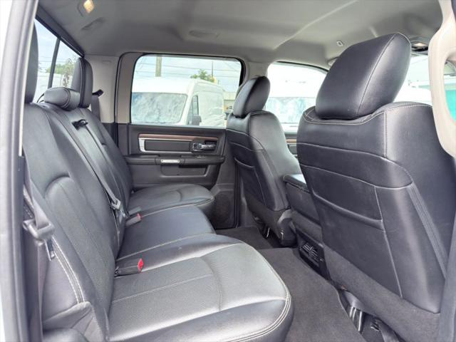 2018 Ram 2500 Laramie Crew Cab 4x4 6'4" Box