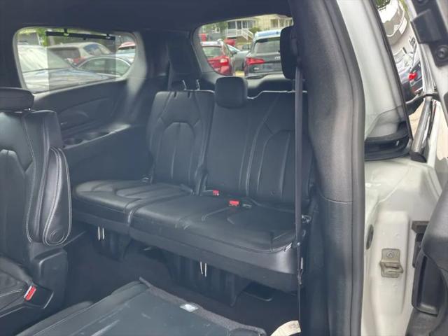 2018 Chrysler Pacifica Touring L Plus