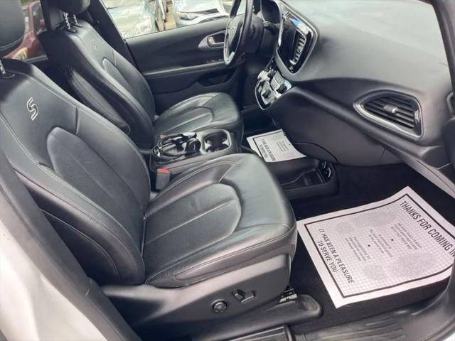 2018 Chrysler Pacifica Touring L Plus