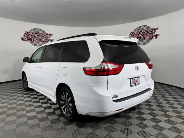 2019 Toyota Sienna LE 7 Passenger