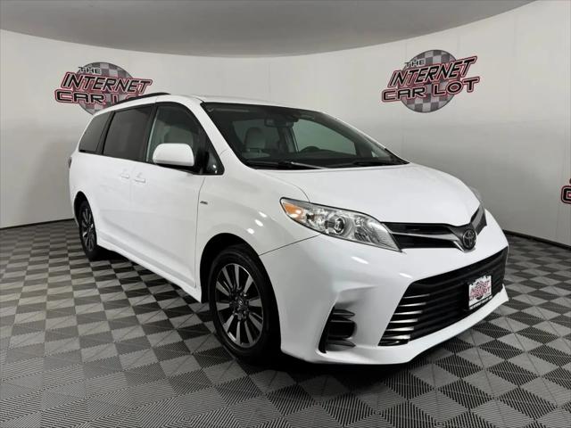 2019 Toyota Sienna LE 7 Passenger