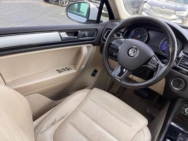 2012 Volkswagen Touareg TDI Sport