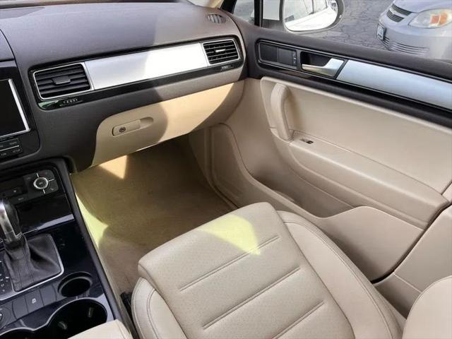 2012 Volkswagen Touareg TDI Sport