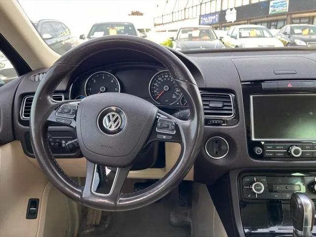 2012 Volkswagen Touareg TDI Sport