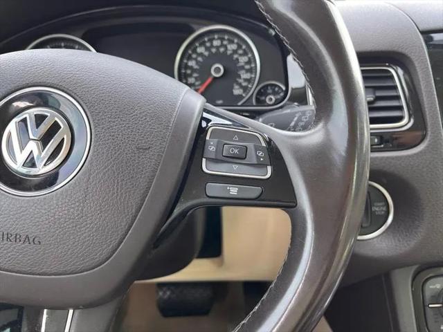 2012 Volkswagen Touareg TDI Sport