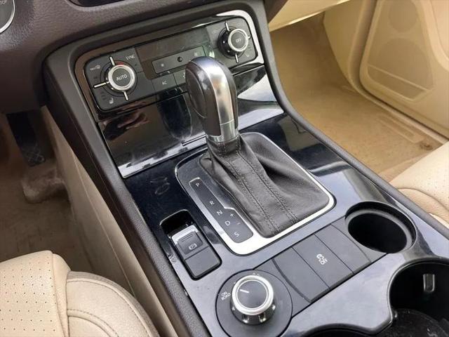 2012 Volkswagen Touareg TDI Sport