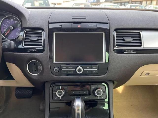 2012 Volkswagen Touareg TDI Sport