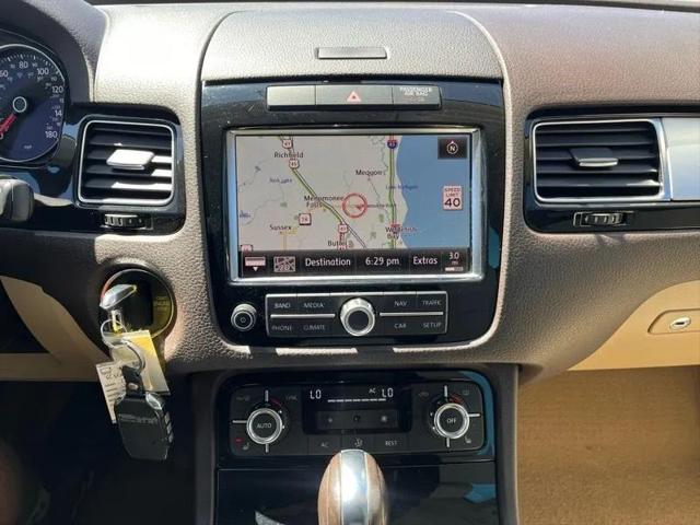 2012 Volkswagen Touareg TDI Sport