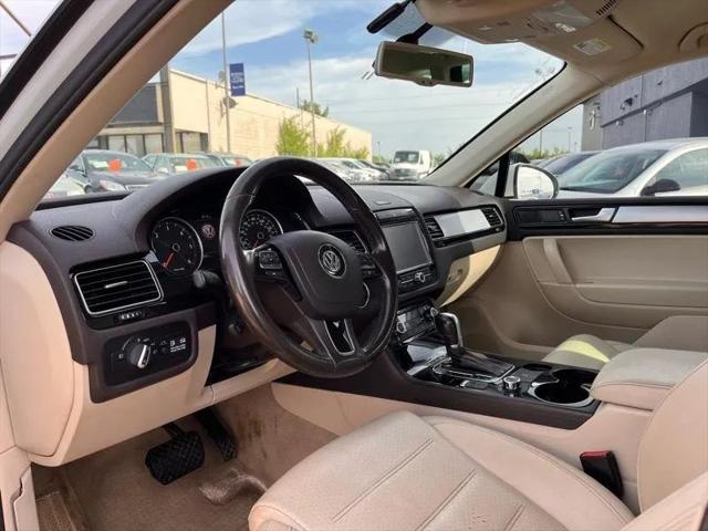 2012 Volkswagen Touareg TDI Sport