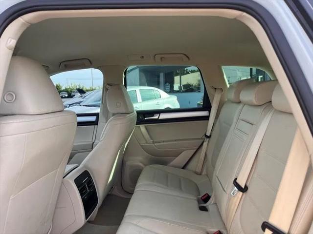 2012 Volkswagen Touareg TDI Sport
