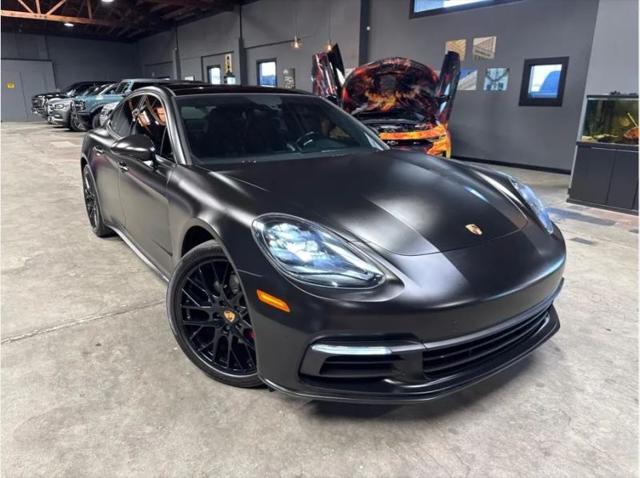 2020 Porsche Panamera 4