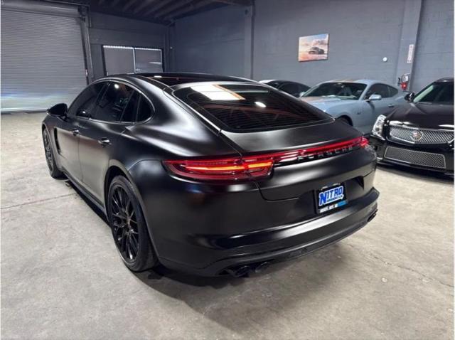 2020 Porsche Panamera 4