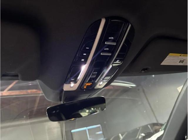 2020 Porsche Panamera 4