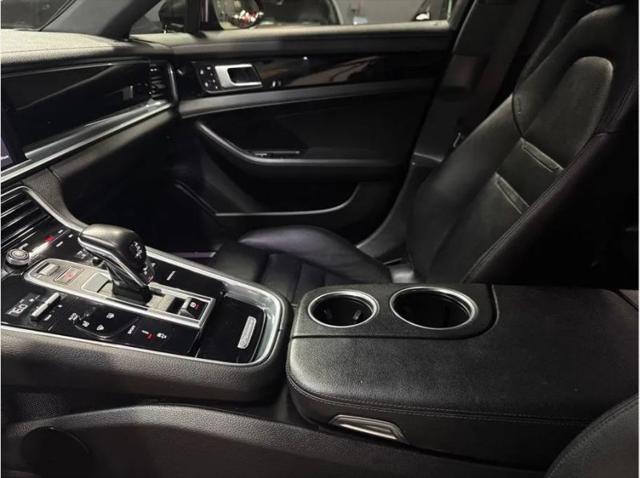 2020 Porsche Panamera 4