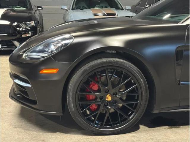 2020 Porsche Panamera 4