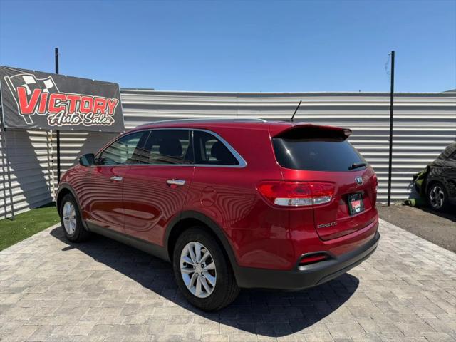2016 Kia Sorento 3.3L LX
