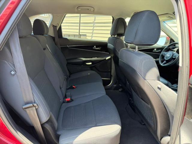 2016 Kia Sorento 3.3L LX
