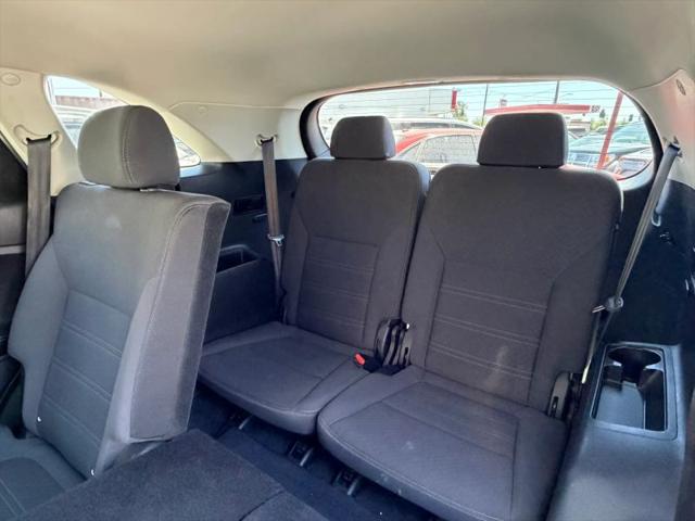2016 Kia Sorento 3.3L LX