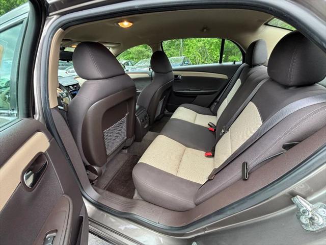 2011 Chevrolet Malibu 1LT