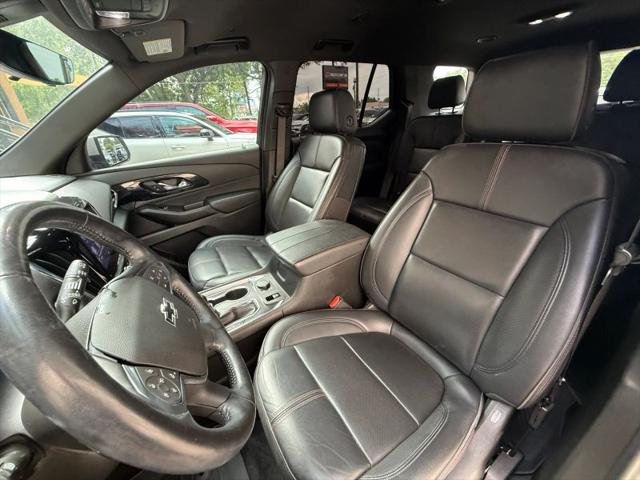 2022 Chevrolet Traverse FWD RS