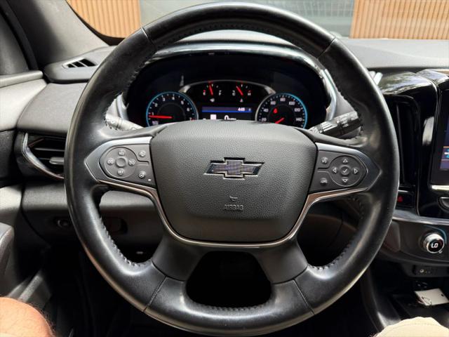 2022 Chevrolet Traverse FWD RS