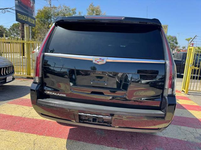 2018 Cadillac Escalade Luxury