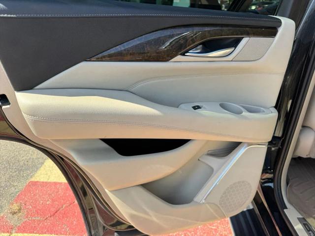 2018 Cadillac Escalade Luxury