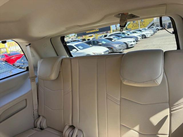 2018 Cadillac Escalade Luxury