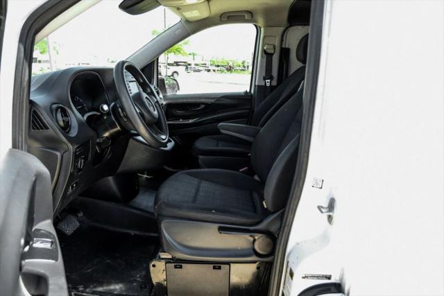 2018 Mercedes-Benz Metris Base