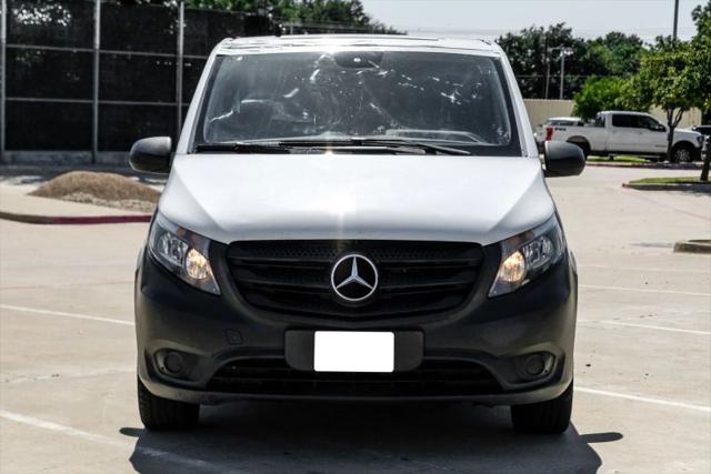 2018 Mercedes-Benz Metris Base