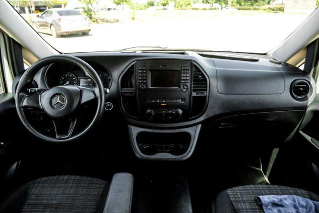 2018 Mercedes-Benz Metris Base