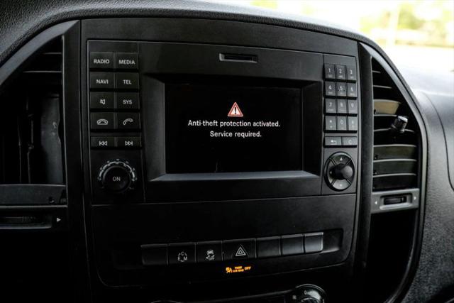 2018 Mercedes-Benz Metris Base