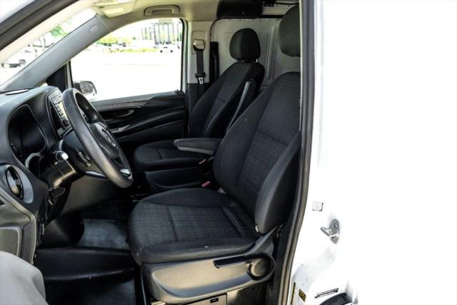 2018 Mercedes-Benz Metris Base