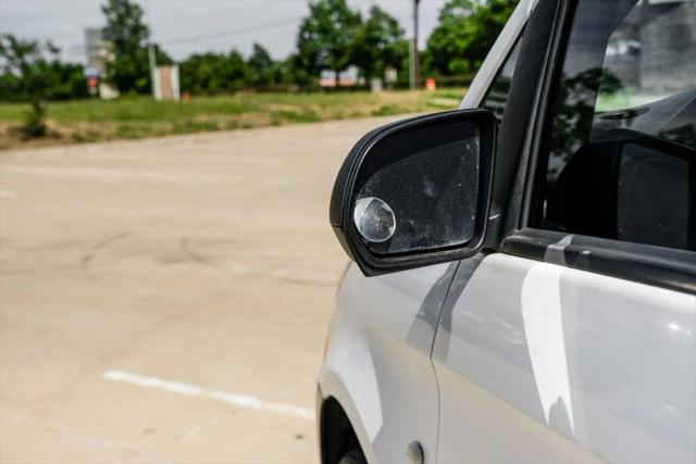 2018 Mercedes-Benz Metris Base