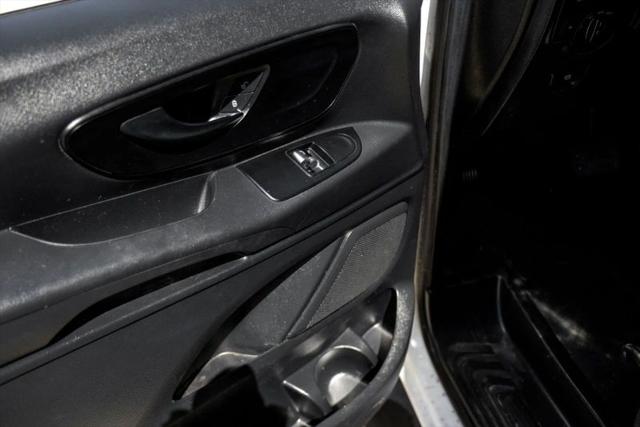 2018 Mercedes-Benz Metris Base