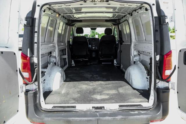 2018 Mercedes-Benz Metris Base