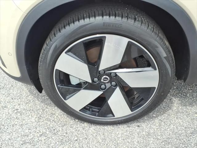 2025 Volvo EX40 Ultra, Twin Motor, Fully electric