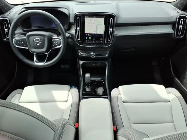 2025 Volvo EX40 Ultra, Twin Motor, Fully electric