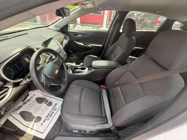 2024 Chevrolet Malibu FWD 1FL