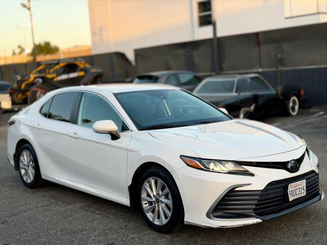 2022 Toyota Camry LE