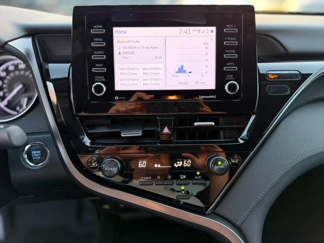 2022 Toyota Camry LE