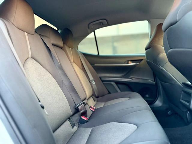 2022 Toyota Camry LE