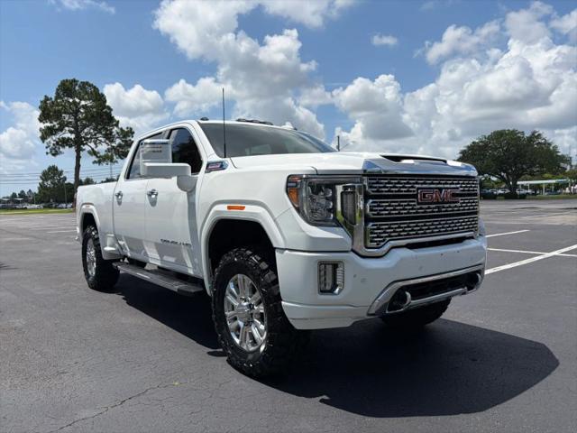 2020 GMC Sierra 2500HD 4WD Crew Cab Standard Bed Denali